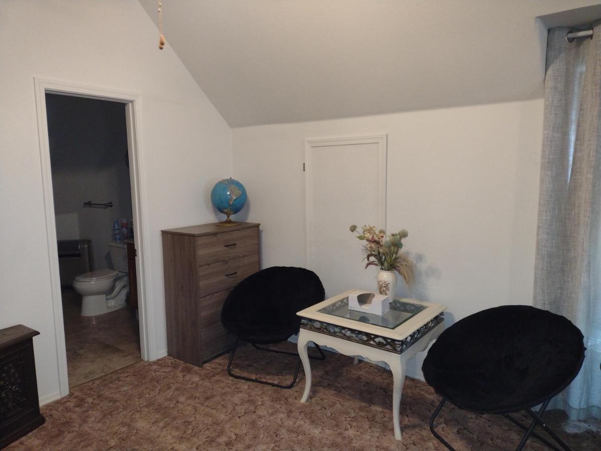 Quiet Upstairs Studio Close To Town 420 Friendly Trinidad Ngoại thất bức ảnh
